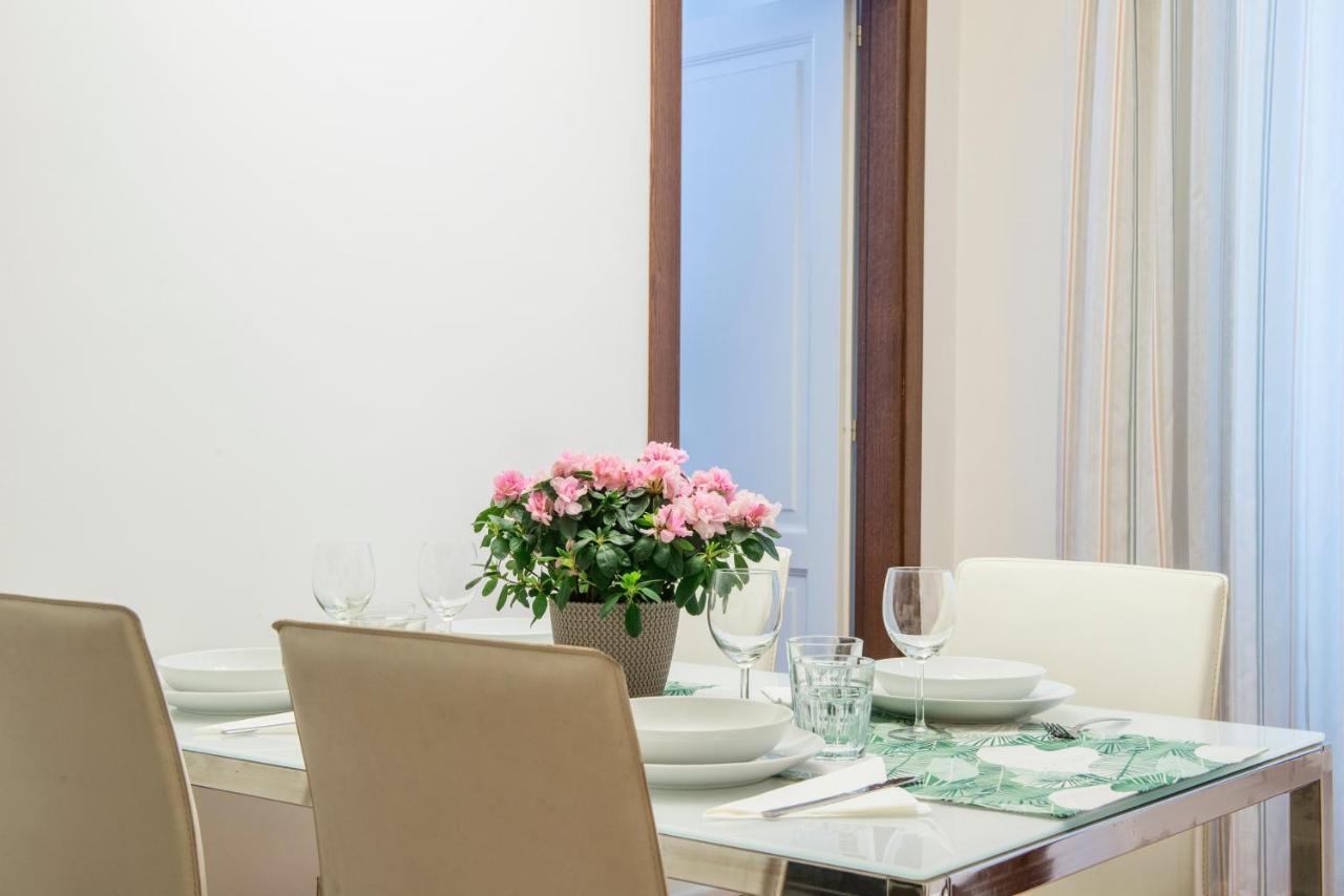 Relais Cavour 133 Apartment Рим Екстериор снимка
