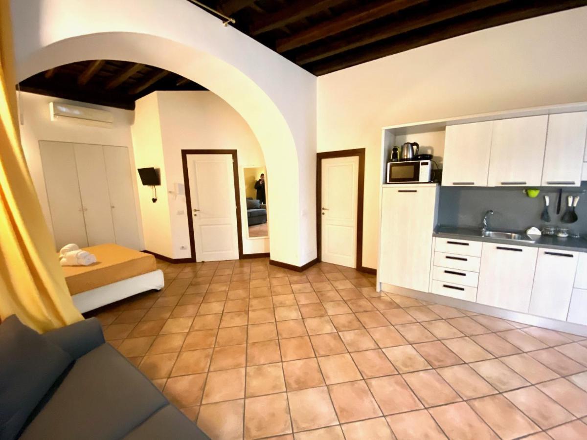 Relais Cavour 133 Apartment Рим Екстериор снимка
